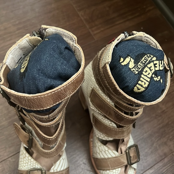 Freebird by Steven Bond Heels - Picture 2 of 5